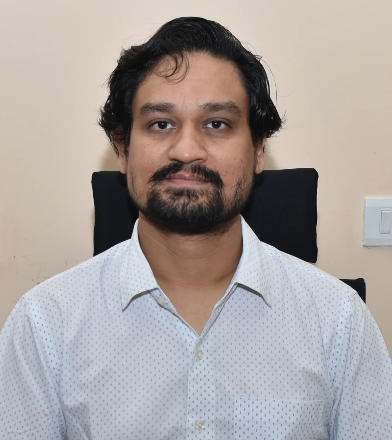 Dr. Kshitij Sinha